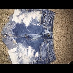 American eagle 00 distressed denim shorts